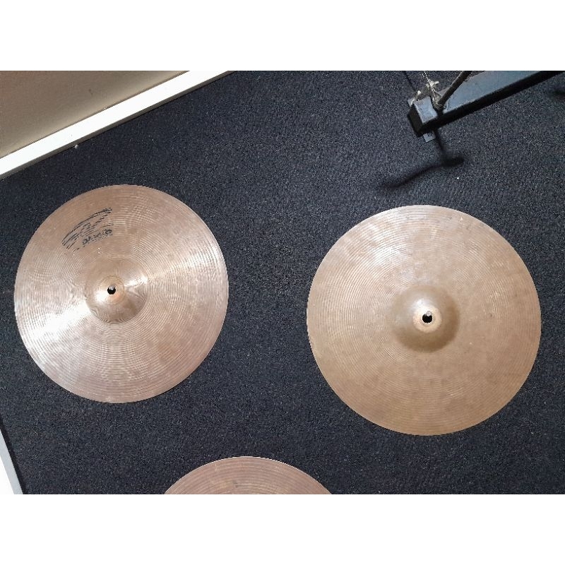 cymbal paiste
