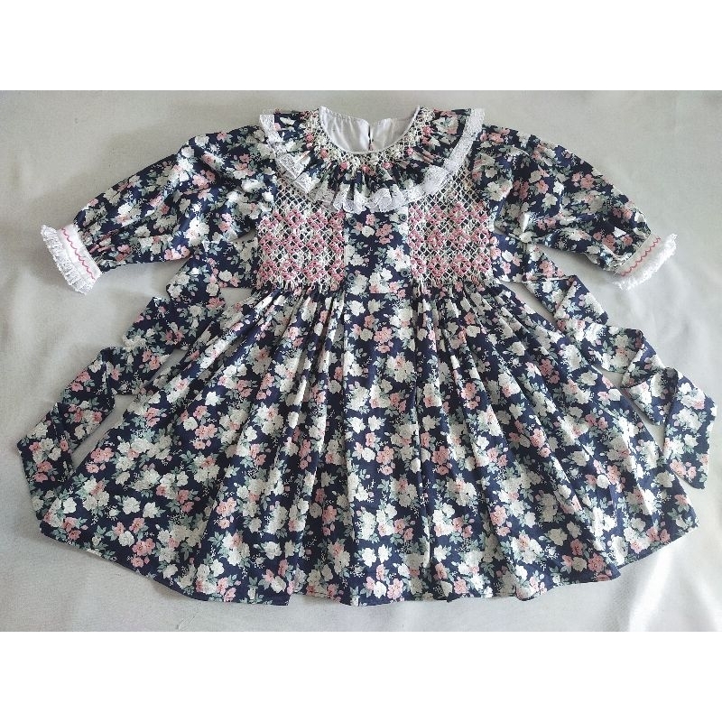 Smocked Dress Anak
