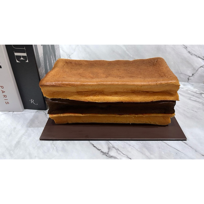 

Lapis Surabaya Premium