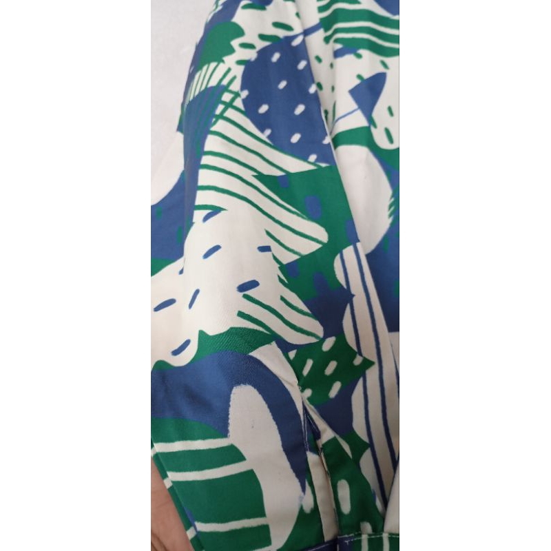 Atasan Nadjani Preloved