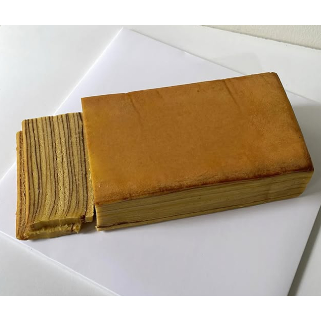 

Kue Lapis Legit 20x10cm