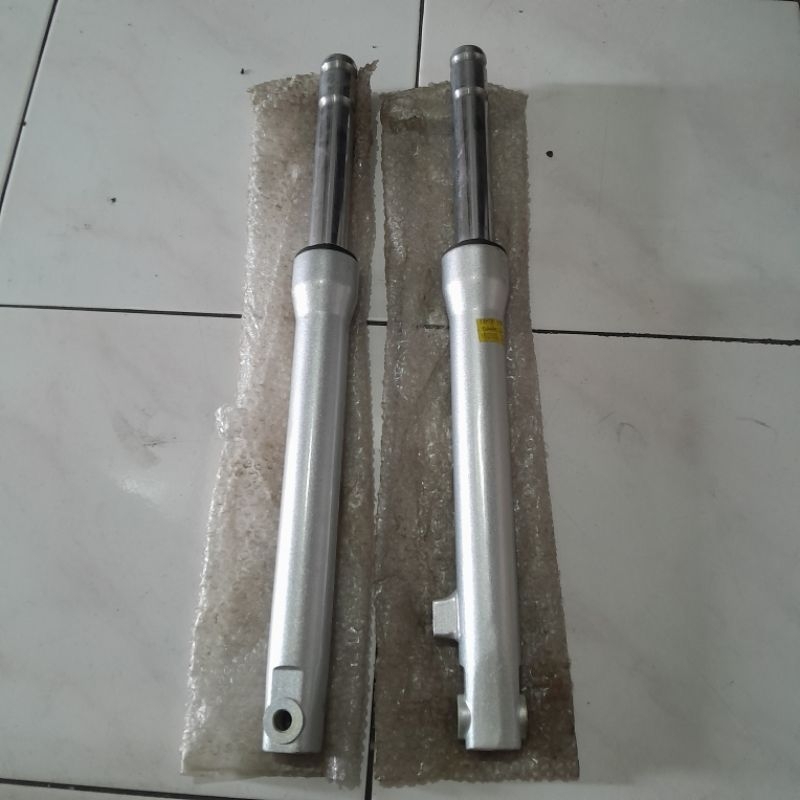 As Shock Set As Tabung Shock Set Suzuki TORNADO GX Trombol