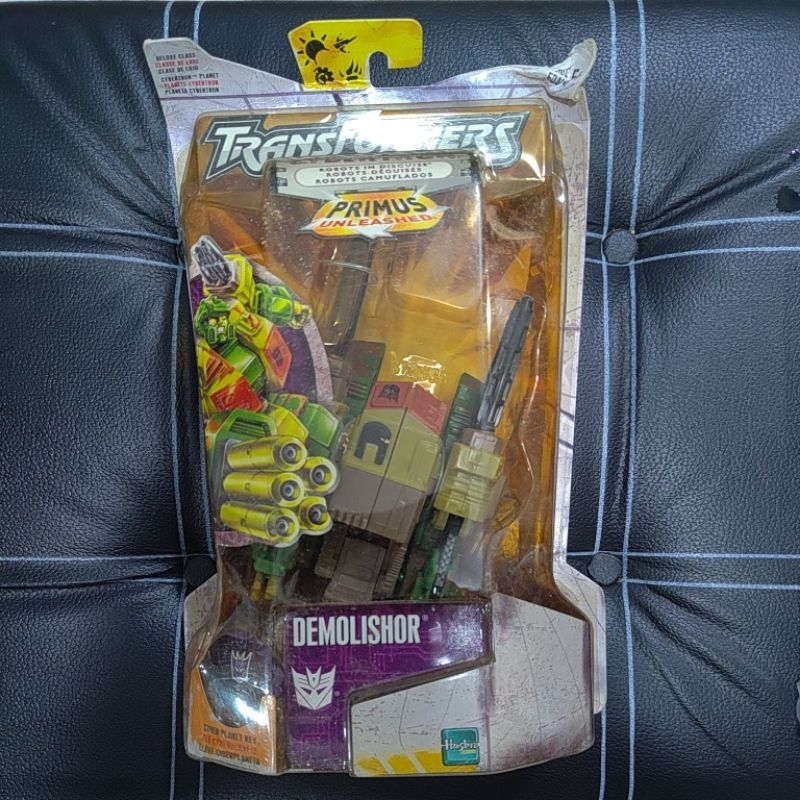 Transformers Cybertron Galaxy force demolisher