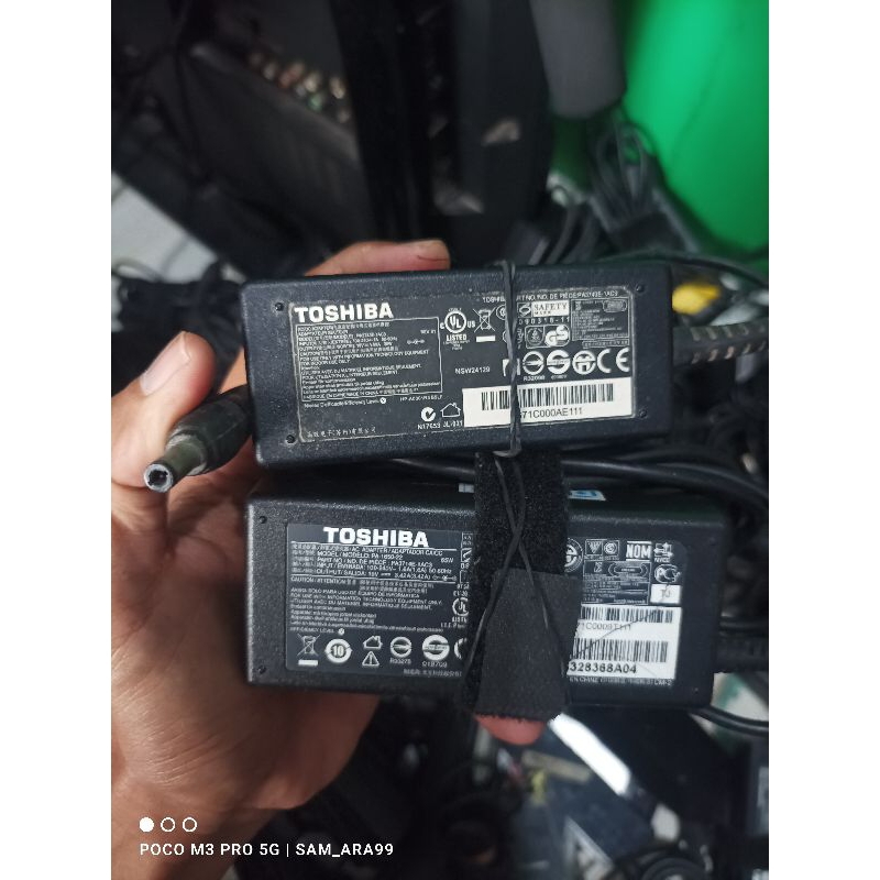 Adaptor Charger Second Laptop Notebook Toshiba Nec Fujitsu Lenovo Axioo Lubang besar 19v 30w 45w 65w