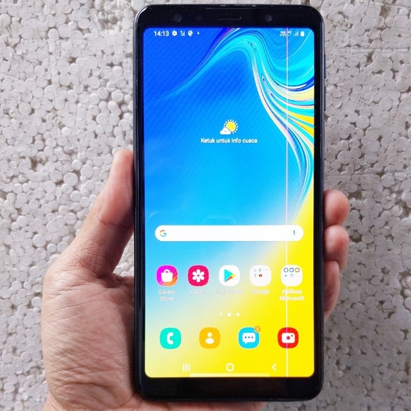 Handphone Hp Samsung Galaxy A7 2018 4/64 Second NFC Mulus Original