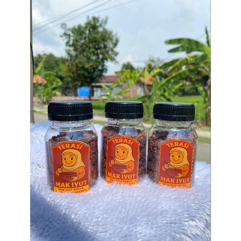 

Terasi Sangrai Mak Iyut Paket 3 Botol