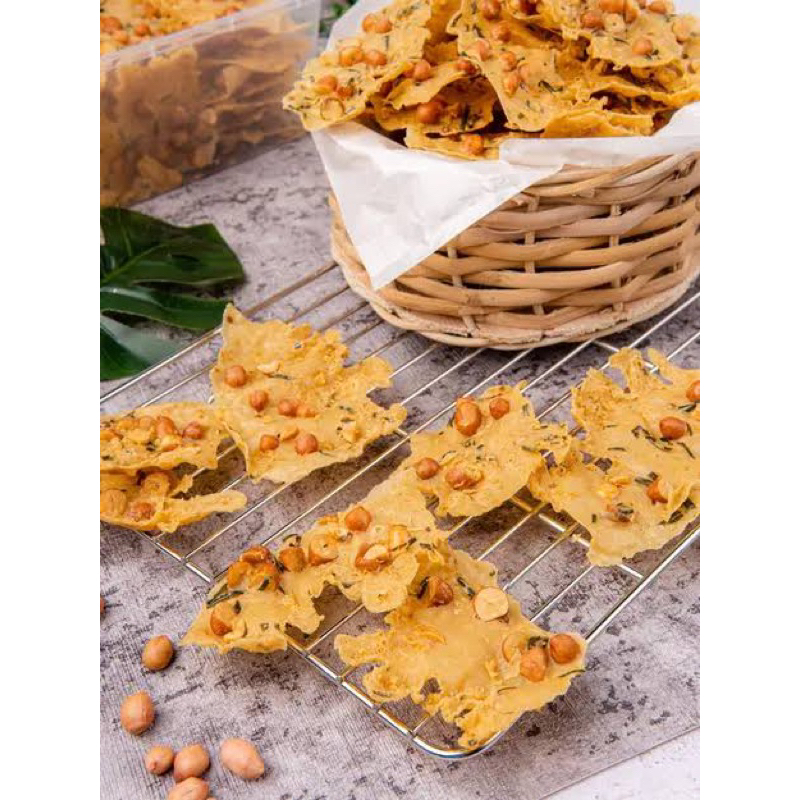 

PEYEK REMPEYEK KACANG DAUN JERUK - kerupuk peyek ready stock - peyek enak gurih - jual peyek makassar