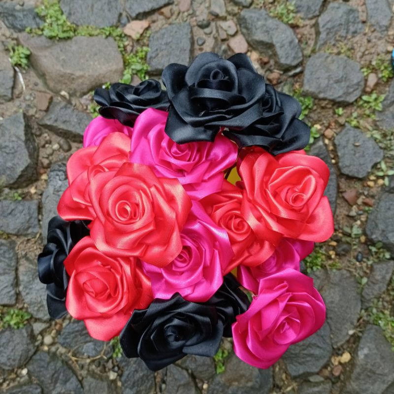 

Bunga Pita Satin 4 cm