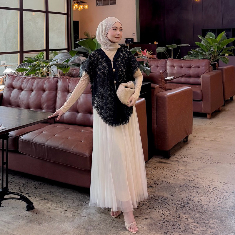 YUA VEST BY LOVAFORYOU - VEST BROKAT - VEST WANITA - BAJU KONDANGAN