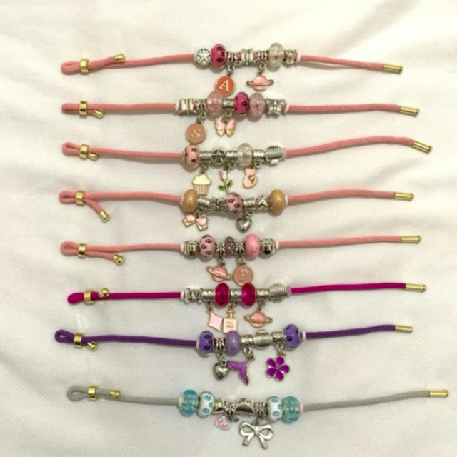 gelang charm paracord