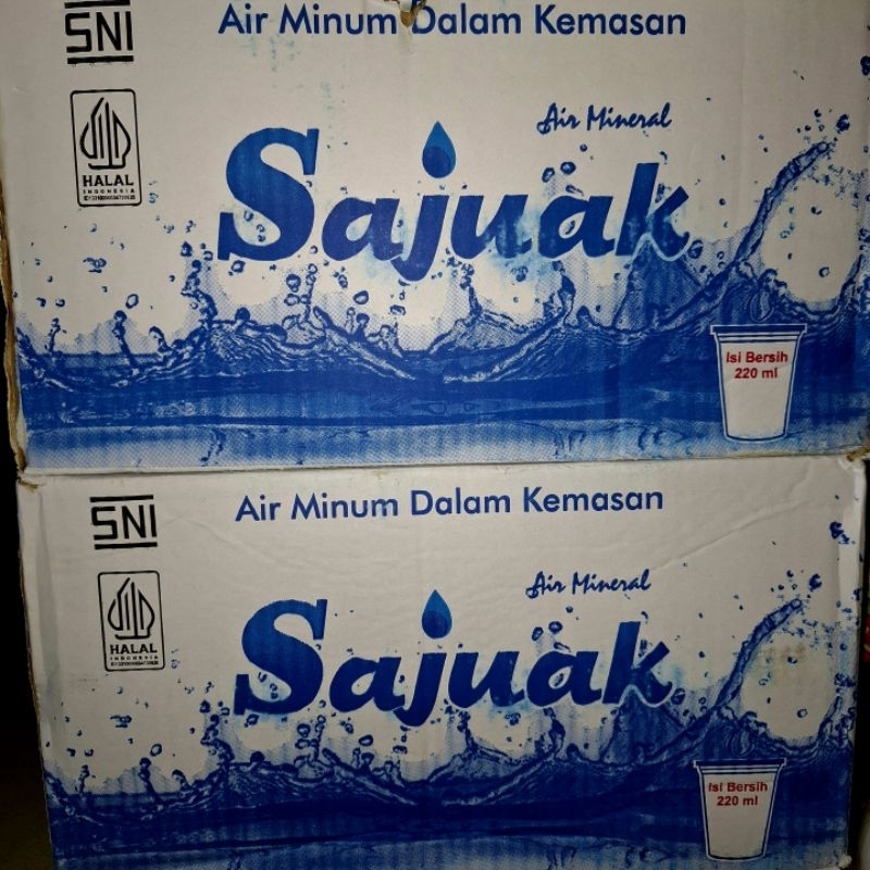 Sajuak air mineral gelas botol 220ml muraqua cleo
