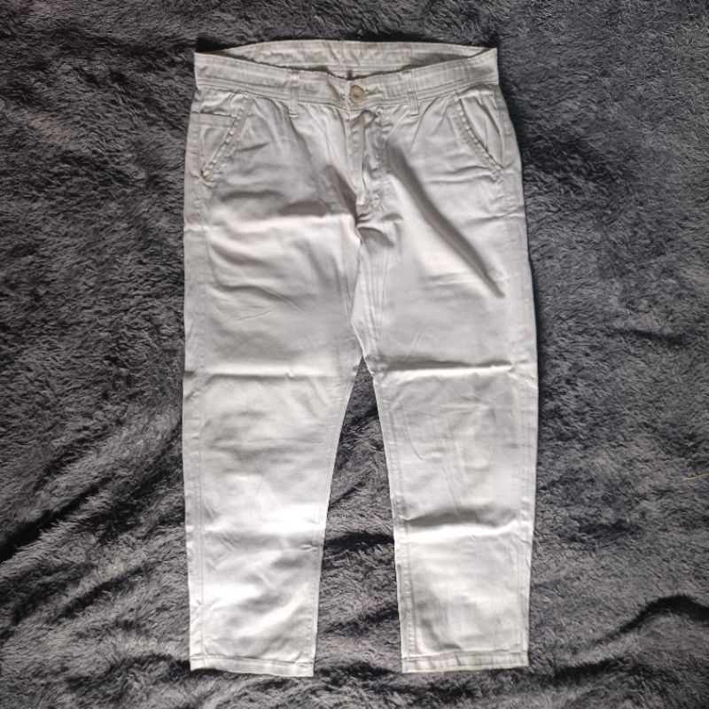 Chinos brand Second