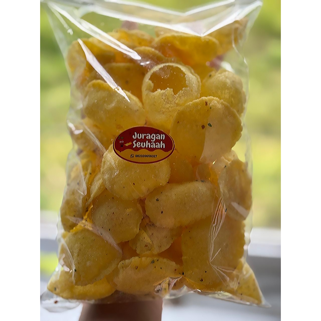 

keripik/comring singkong daun jeruk bumbu atom aida khas ciamis