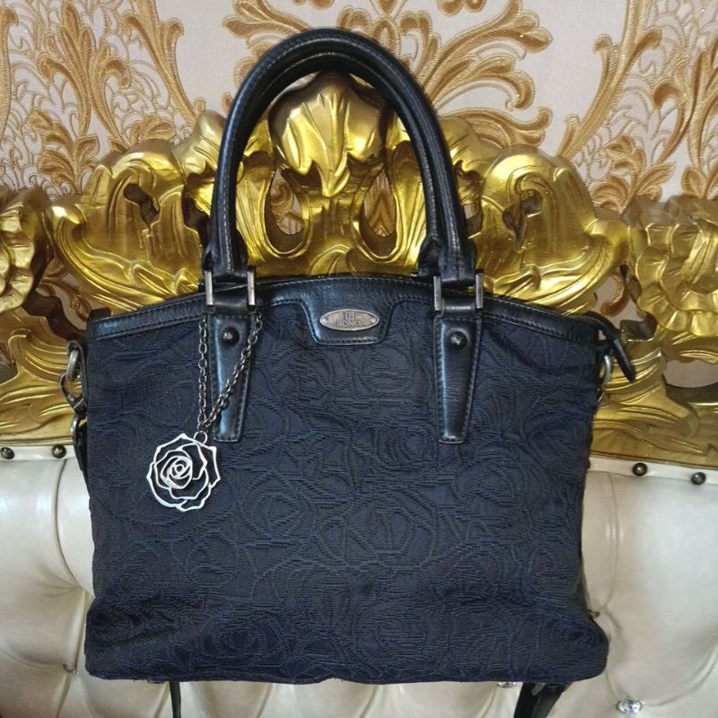 Tas preloved Bonia bekas pemakaian