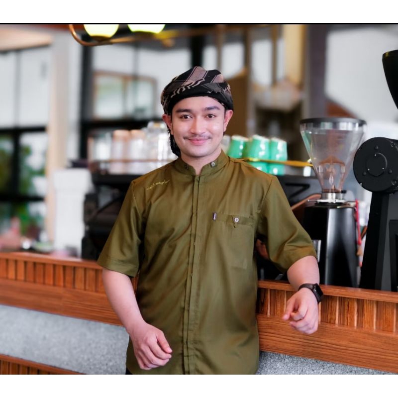 Baju koko pria, Baju Polos Sholat Pria, baju koko kekinian Bahan premium. Cod