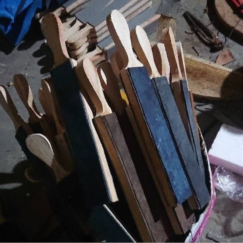 Stroping kulit dua sisi stroping