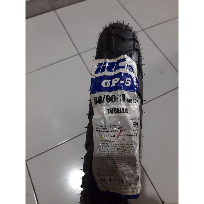 BAN LUAR TUBELESS 80/90 RING 14 GP5 IRC