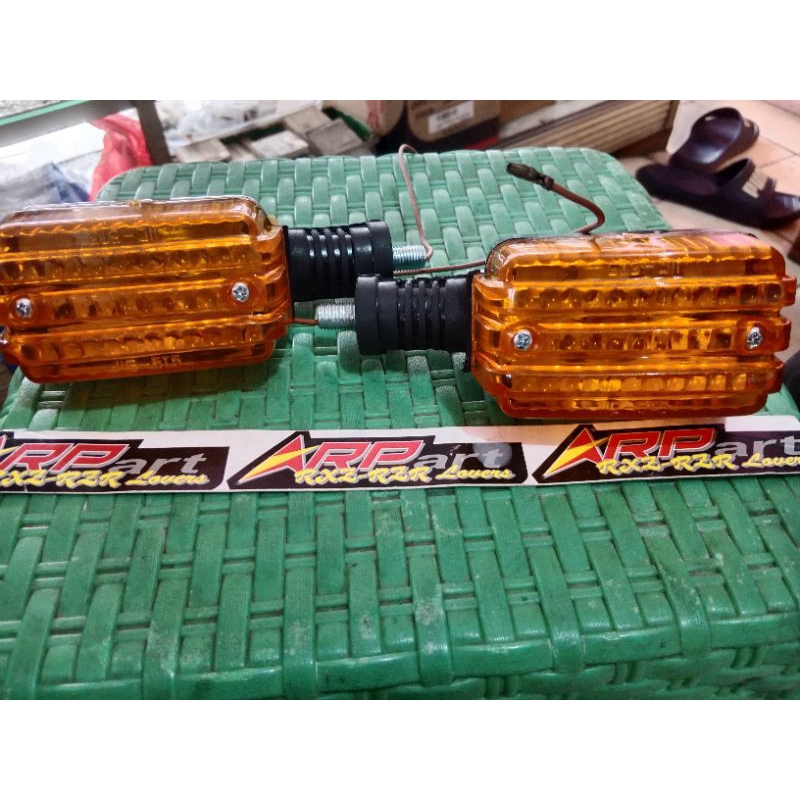 Lampu sen depan rxz