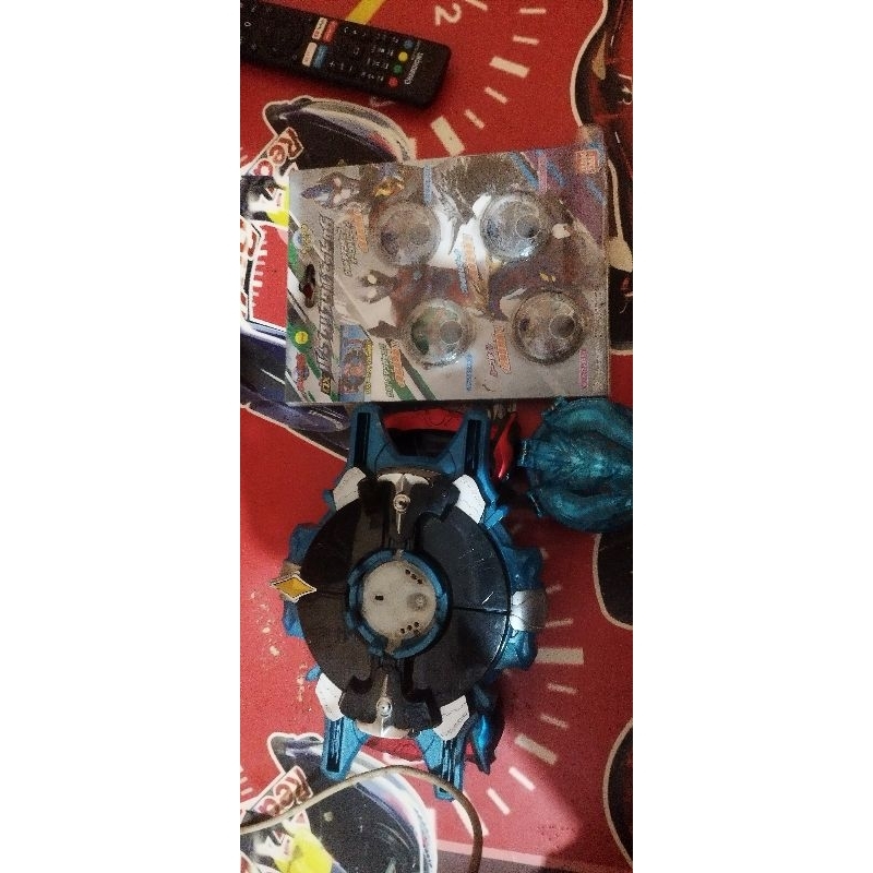 dx gyro ultraman r/b set crytal 4+kiwami