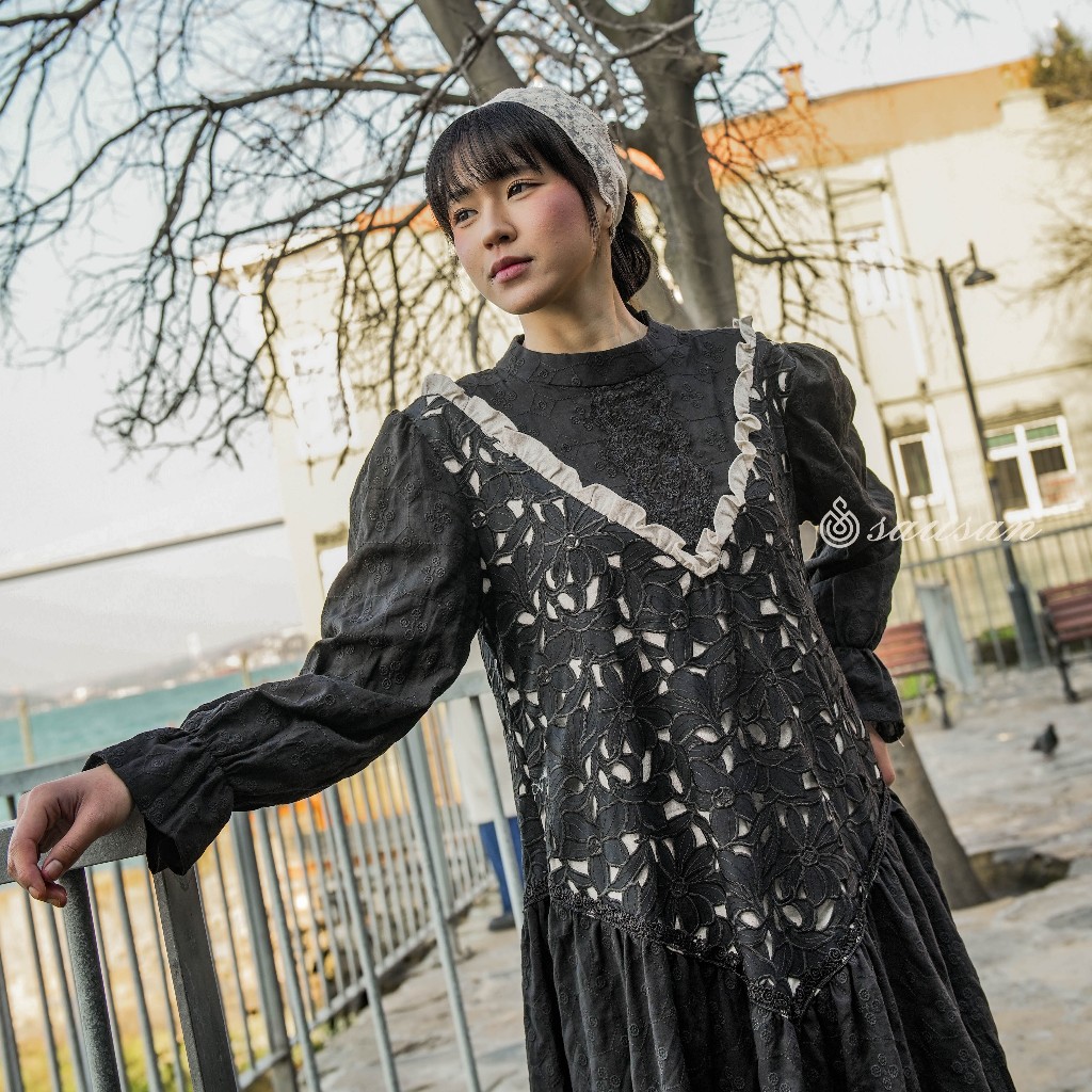 Sausan - Ankara Madiha Dress - Eyelet Dress Vintage Wanita