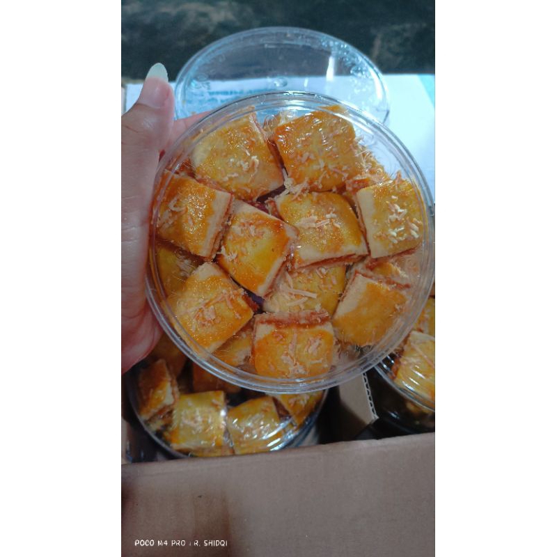 

Nastar Kotak Selai Nanas PREMIUM
