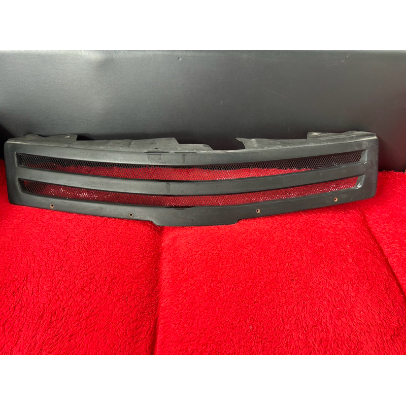 Grill grand livina L10