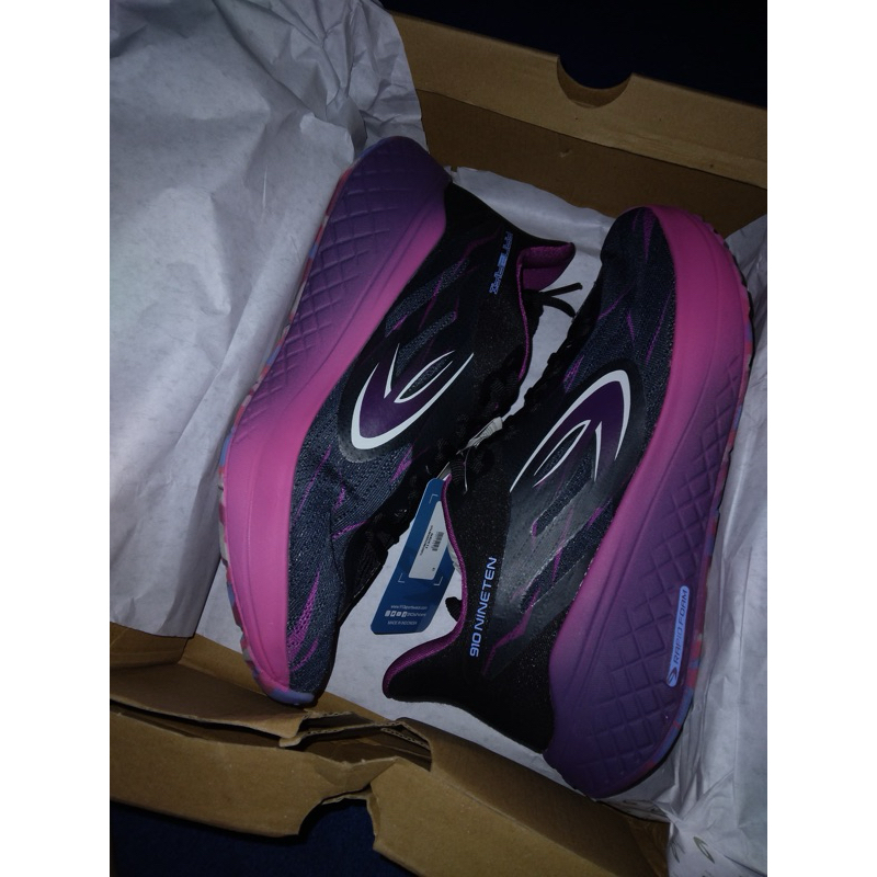 SepatuAdizeroBoston12