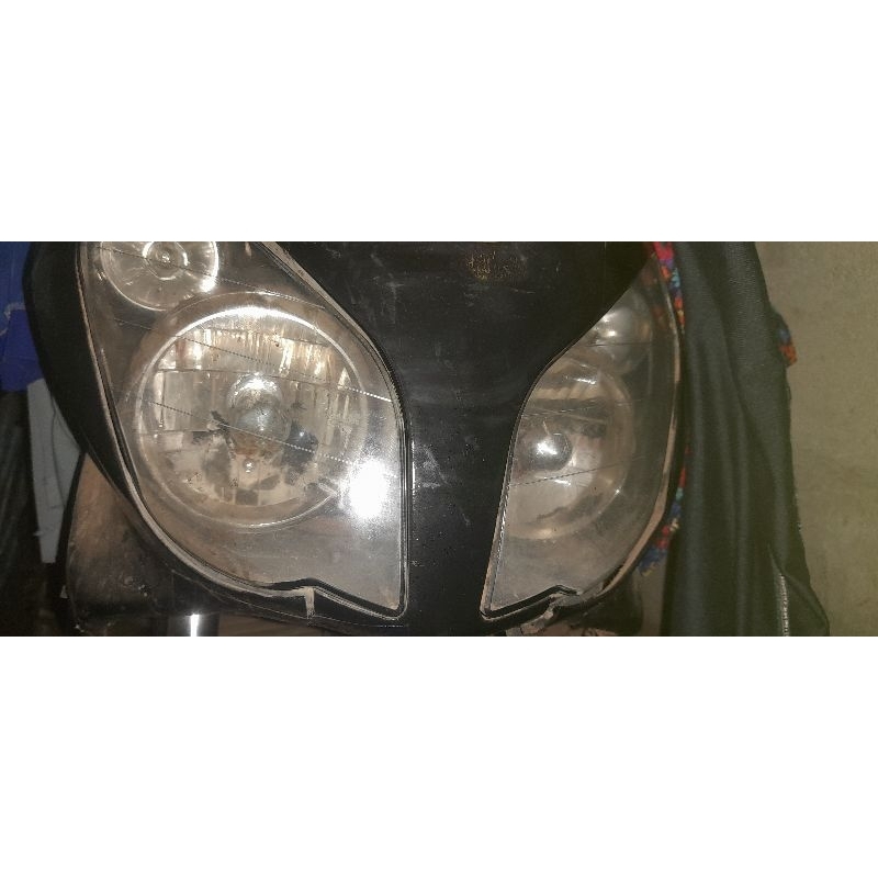 lampu depan/reflektor ori honda cbr 150r old (thailand)