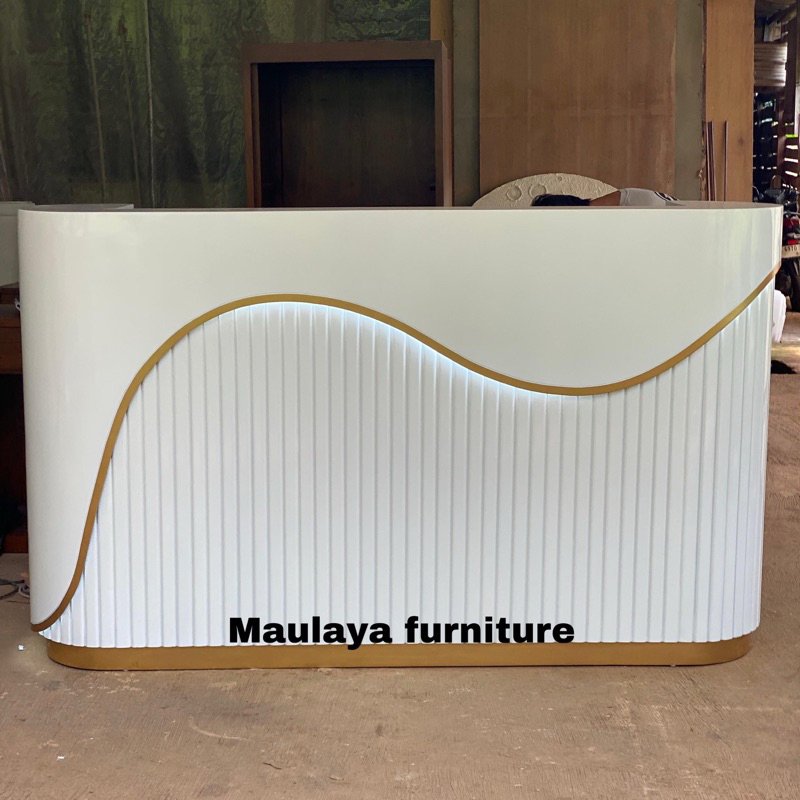 Meja Resepsionis Meja Kerja Salur Minimalis