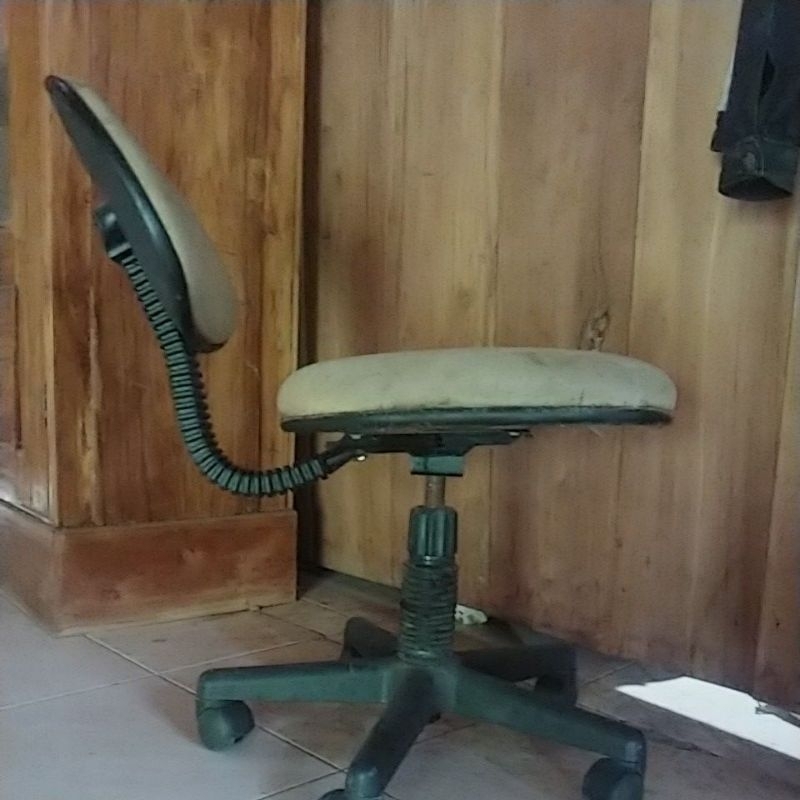 kursi bekas kantor ori