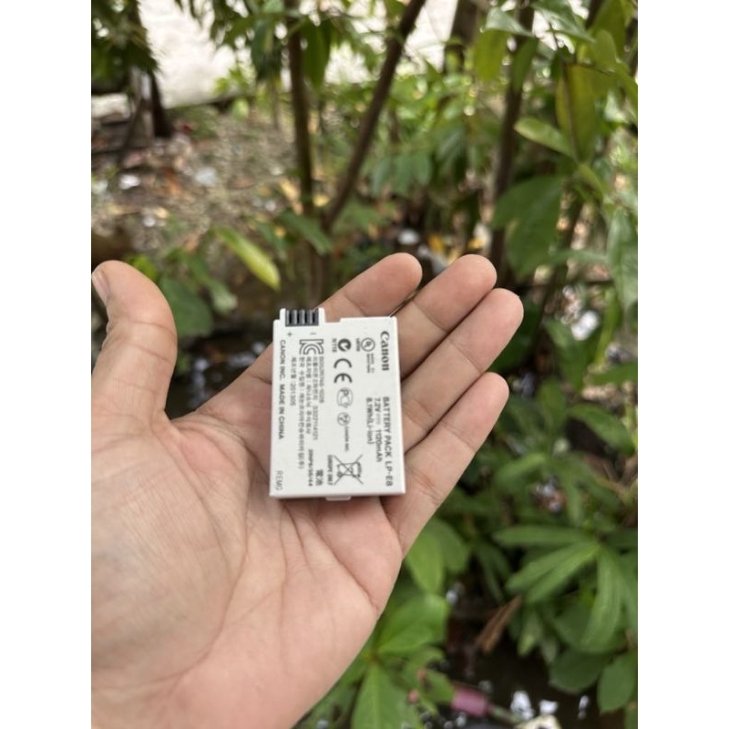 battery Canon original LP e8