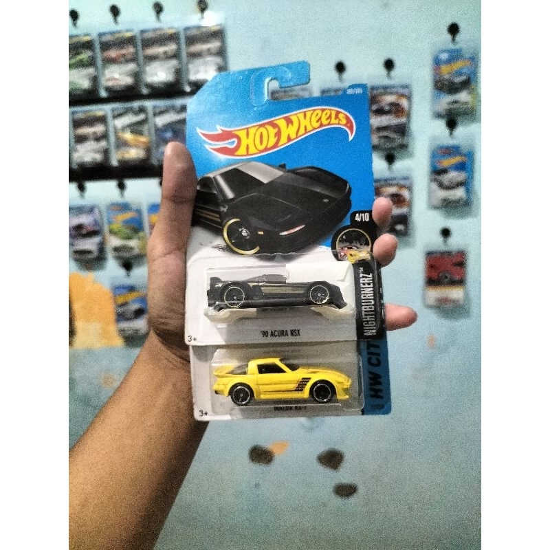 hotwheels blue card