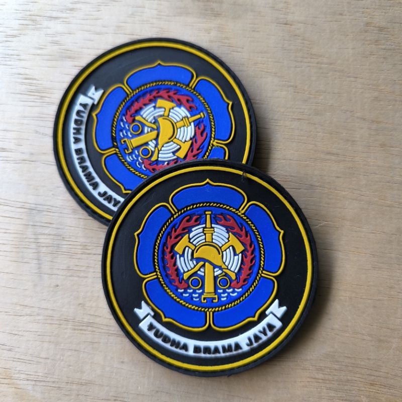 patch rubber logo yudha brama jaya bulat tempelan emblem aksesoris karet velcro