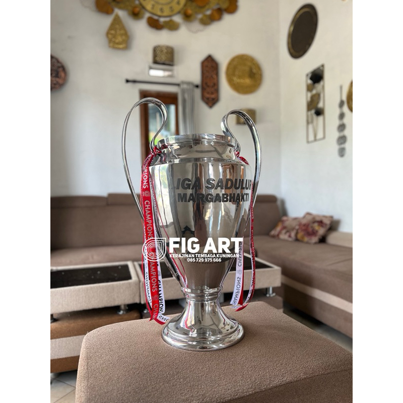 REPLIKA PIALA UEFA CHAMPIONS LEAGUE ALUMUNIUM