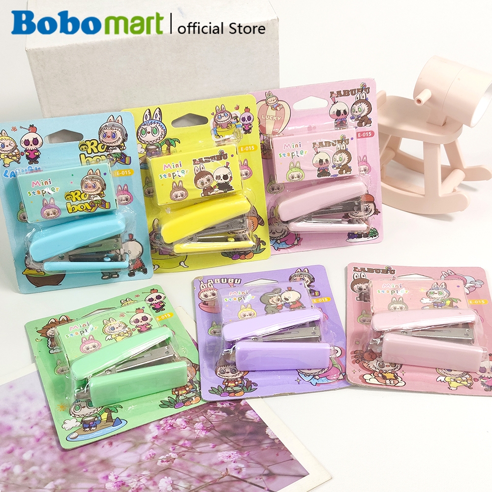 

BOBOMART Mini Stapler dan Staples Isi Jepretan Labubu E-015 1 Set (Stapler + Isi)