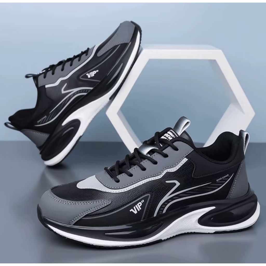 Sepatu Sneakers Kulit Sepatu Trendy Pria Anti Slip Anti Licin Nyaman