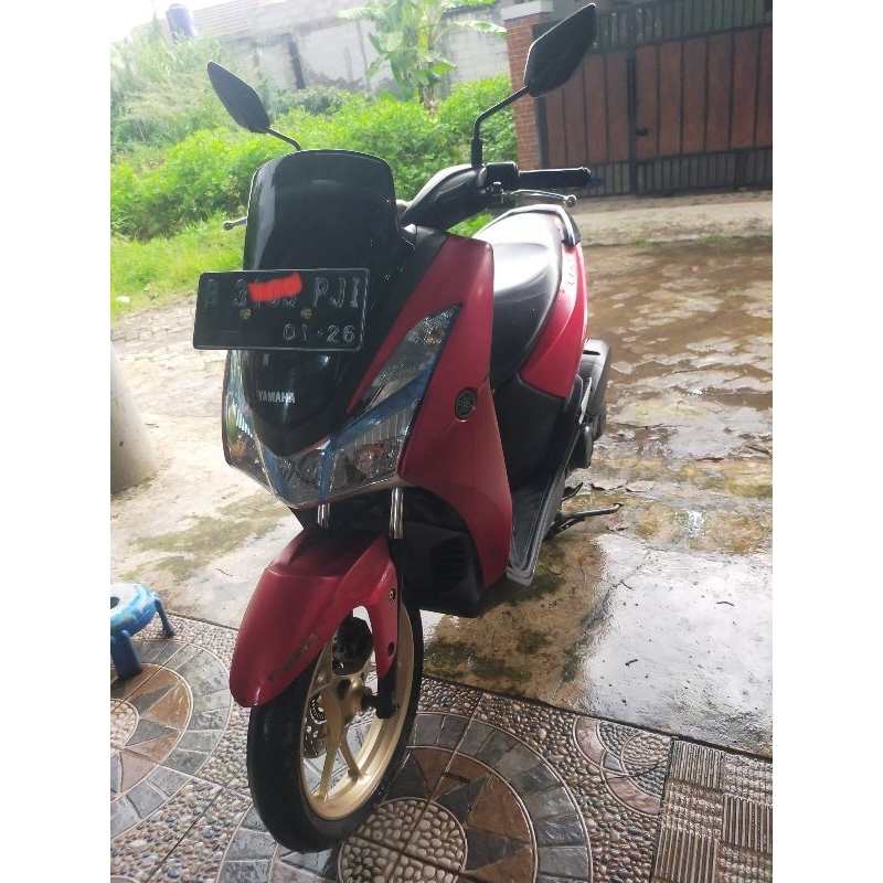 Motor Yamaha Lexi S 125 Keyless (second)