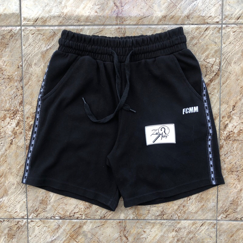 CELANA PENDEK FCMM TAPED HITAM