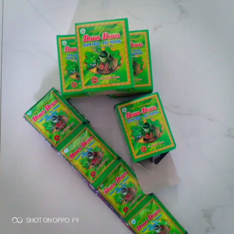 

daun dewa serbuk