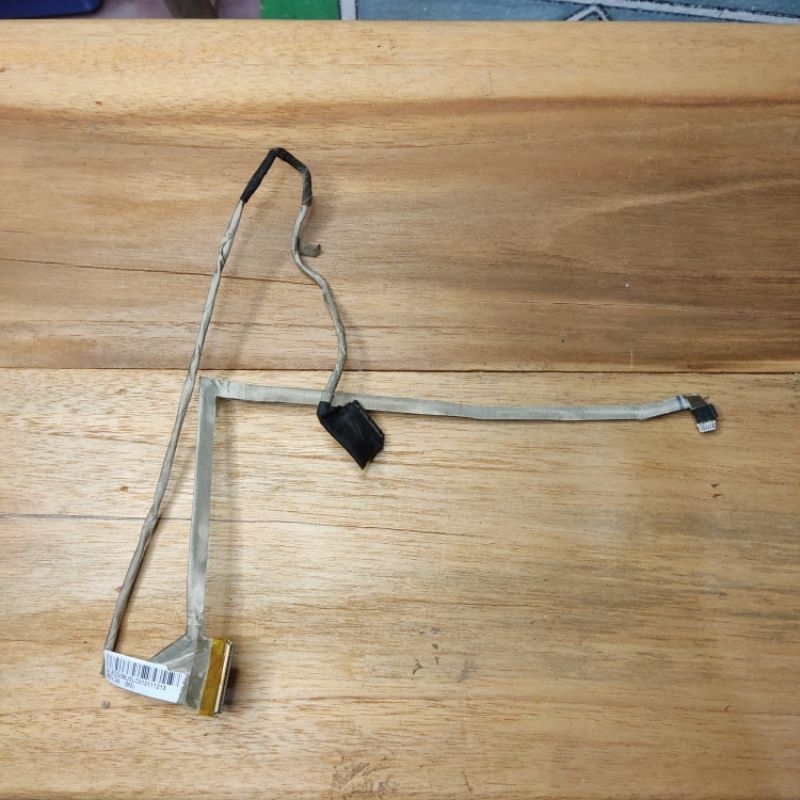 Fleksibel LCD Toshiba Satellite L735 Ori Bawaan