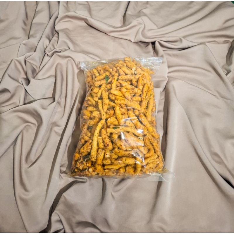 

basreng pedas,makaroni pedas kemasan 500gr