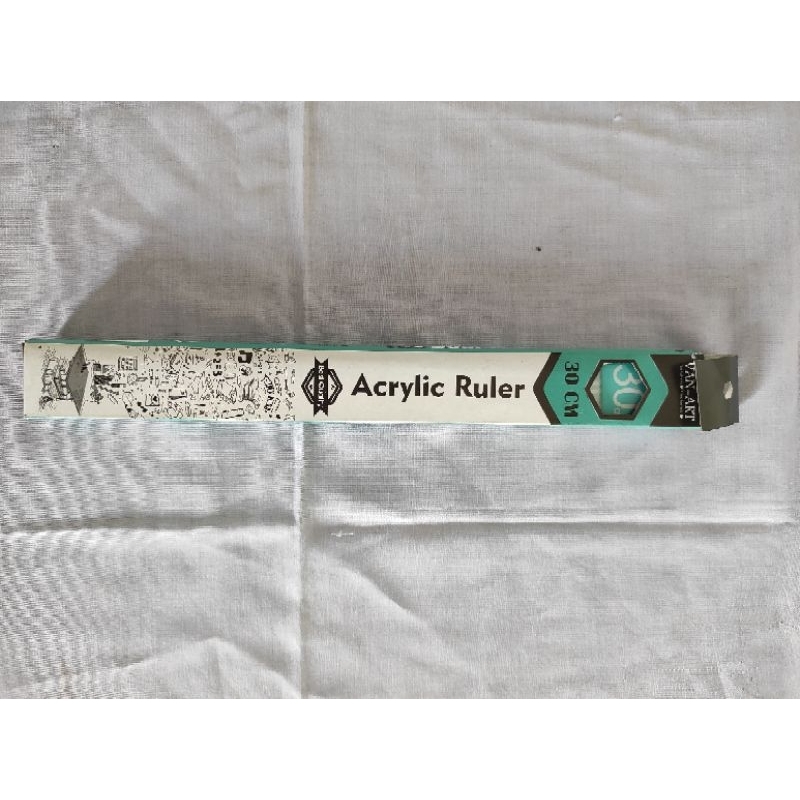 

Penggaria acrilic/garisan ukuran 30 cm acrilic bening