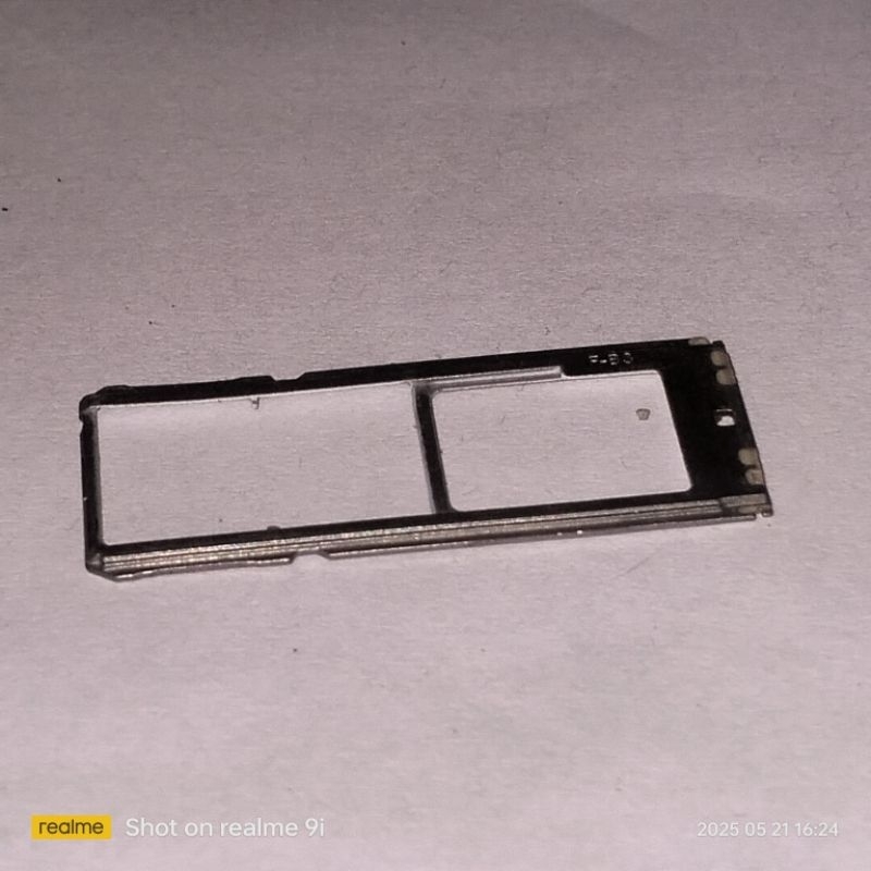 Simtray Oppo F3 [Minus]