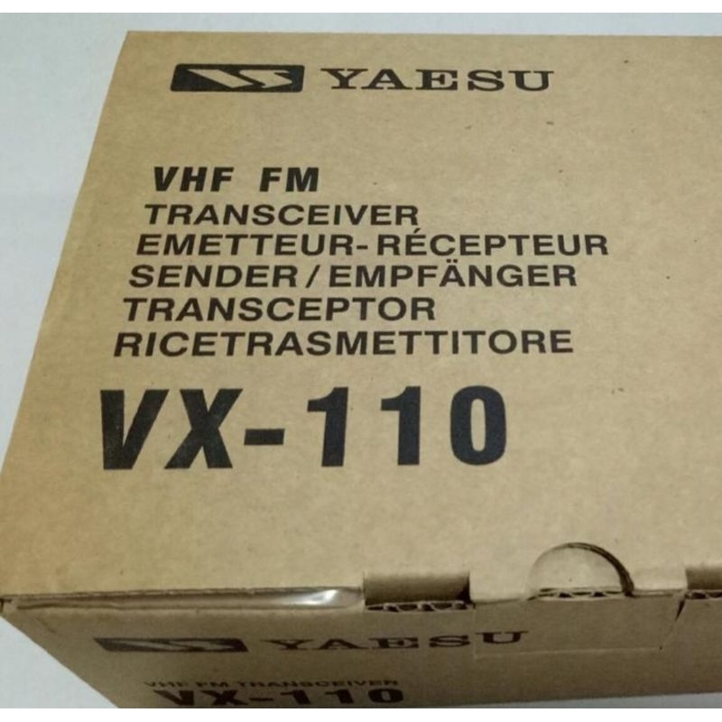 Yaesu VX-110 Radio Komunikasi
