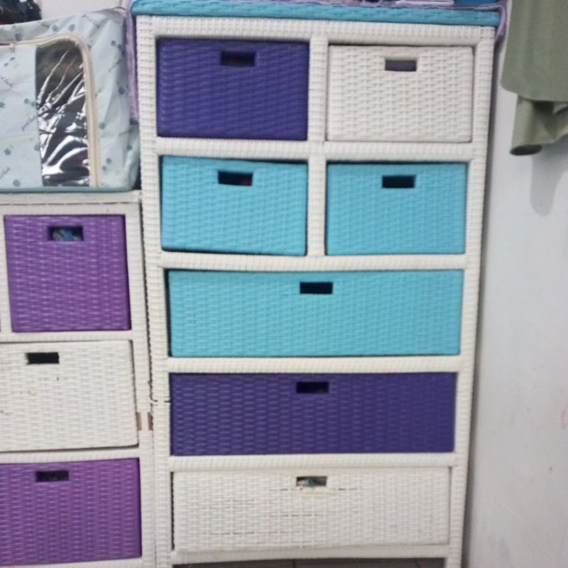 preloved lemari rotan