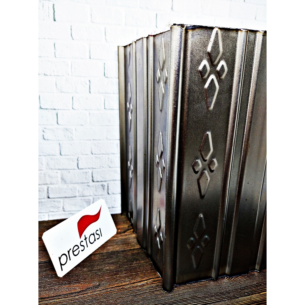 Slat Daun Pintu Folding Gate Harmonika Besi Ukir Motif Polos