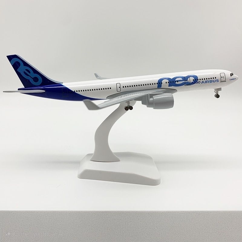 Miniatur Pesawat Airbus House A330Neo Panjang 20Cm