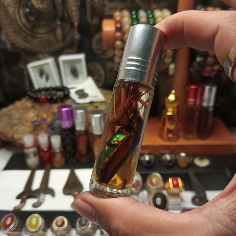 PARFUM AURA WEWANGIAN PRIA WANITA