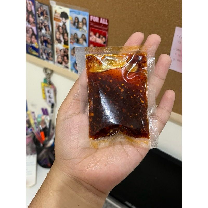 

CHILI OIL CIRENG HUJAN