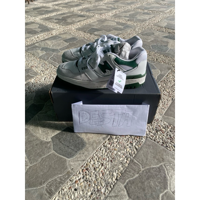 nb 550 white green